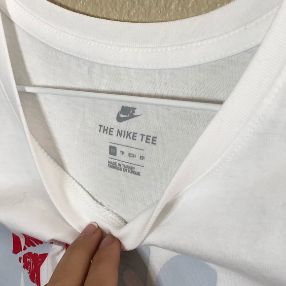 Nike Tee Shirt “Kiss My Airs” - Picture 3 of 5